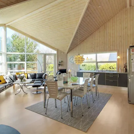 Arold - 800m From The Sea In Djursland And Mols By Interhome Glesborg