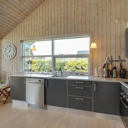 Arold - 800m From The Sea In Djursland And Mols By Interhome Glesborg